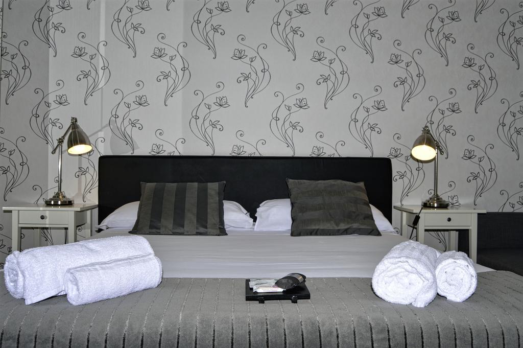 Blue Star Luxury Apartment San Giovanni - Colosseo Рим Екстериор снимка