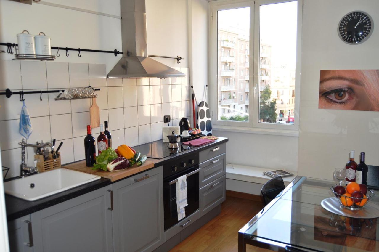 Blue Star Luxury Apartment San Giovanni - Colosseo Рим Екстериор снимка